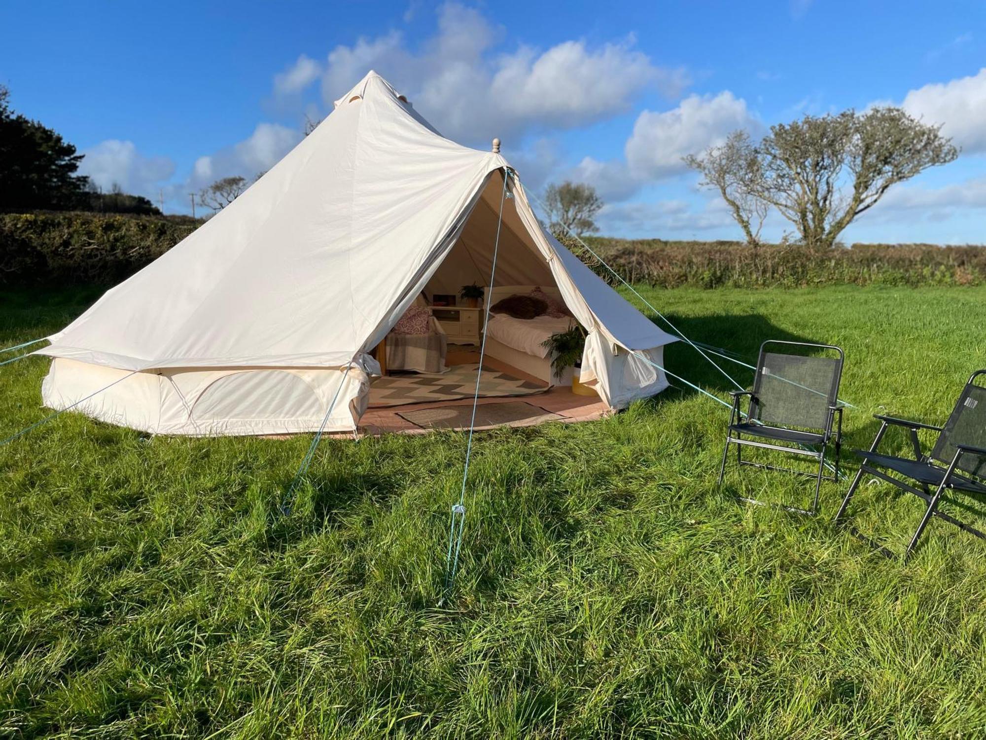 Trevena Cross Glamping & Camping Helston Exterior foto