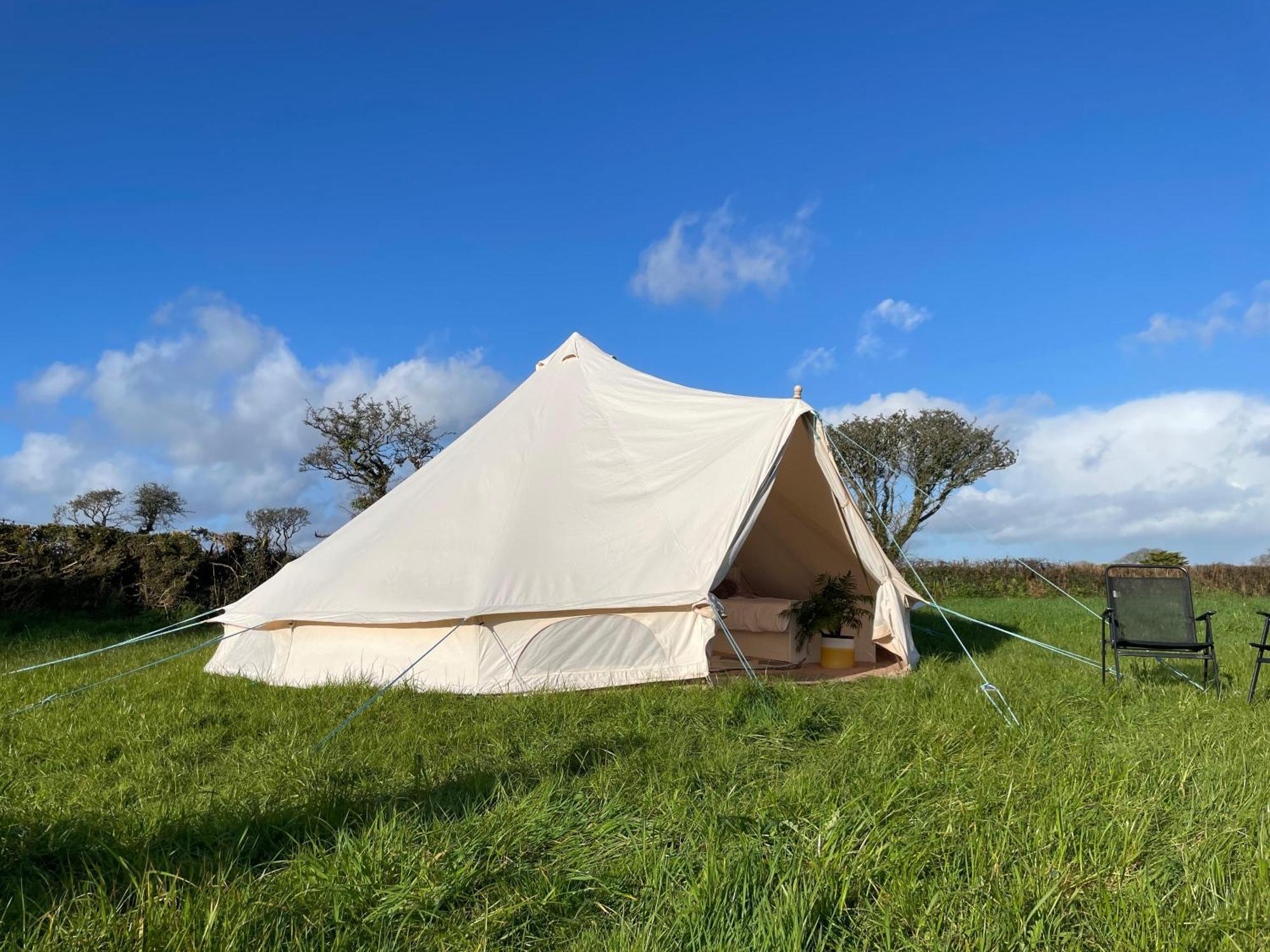 Trevena Cross Glamping & Camping Helston Exterior foto