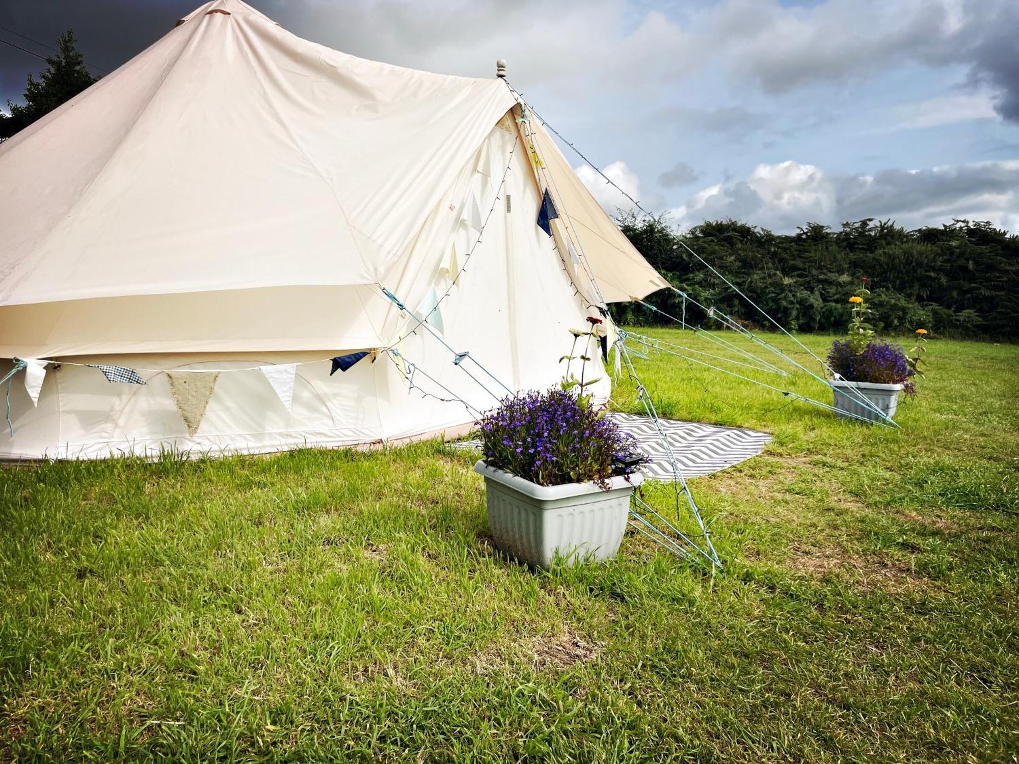 Trevena Cross Glamping & Camping Helston Exterior foto